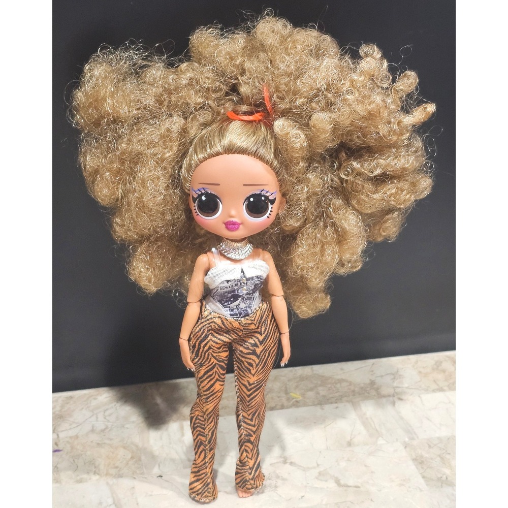 LOL Surprise OMG DA Boss Queen 9" Doll Diva Doll with‎ Big Hair Fashion Outfit